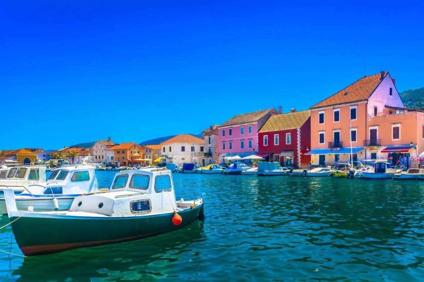 Lili Sunset Apartment Stari Grad  Bagian luar foto